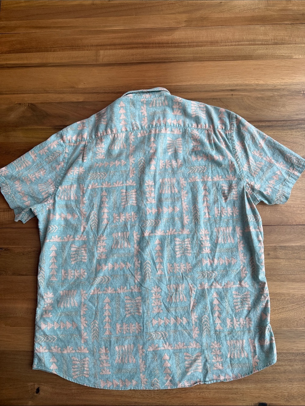 Men’s Faherty Short Sleeve Button Down - Picture 3 of 3